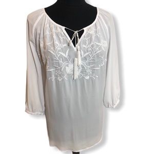 Cato 14 16 White Embroidered With Tassel